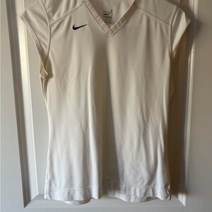Nike White Short Sleeve Tee